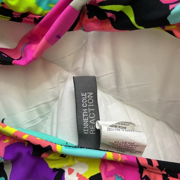 Kenneth Cole Multicolor Floral Bikini Top - Picture 3 of 8